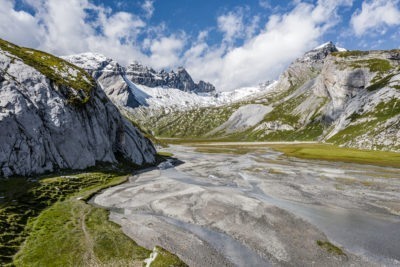 Während dem Sommerurlaub die Berge und Alpen in der Region Flims Laax Falera entdecken
